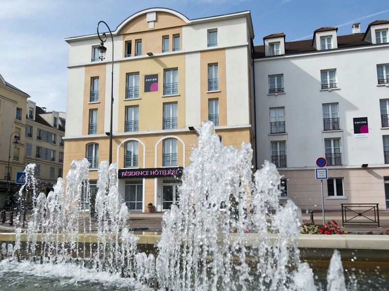 Hotel Quality Suites Maisons-Laffitte Paris Ouest מראה חיצוני תמונה